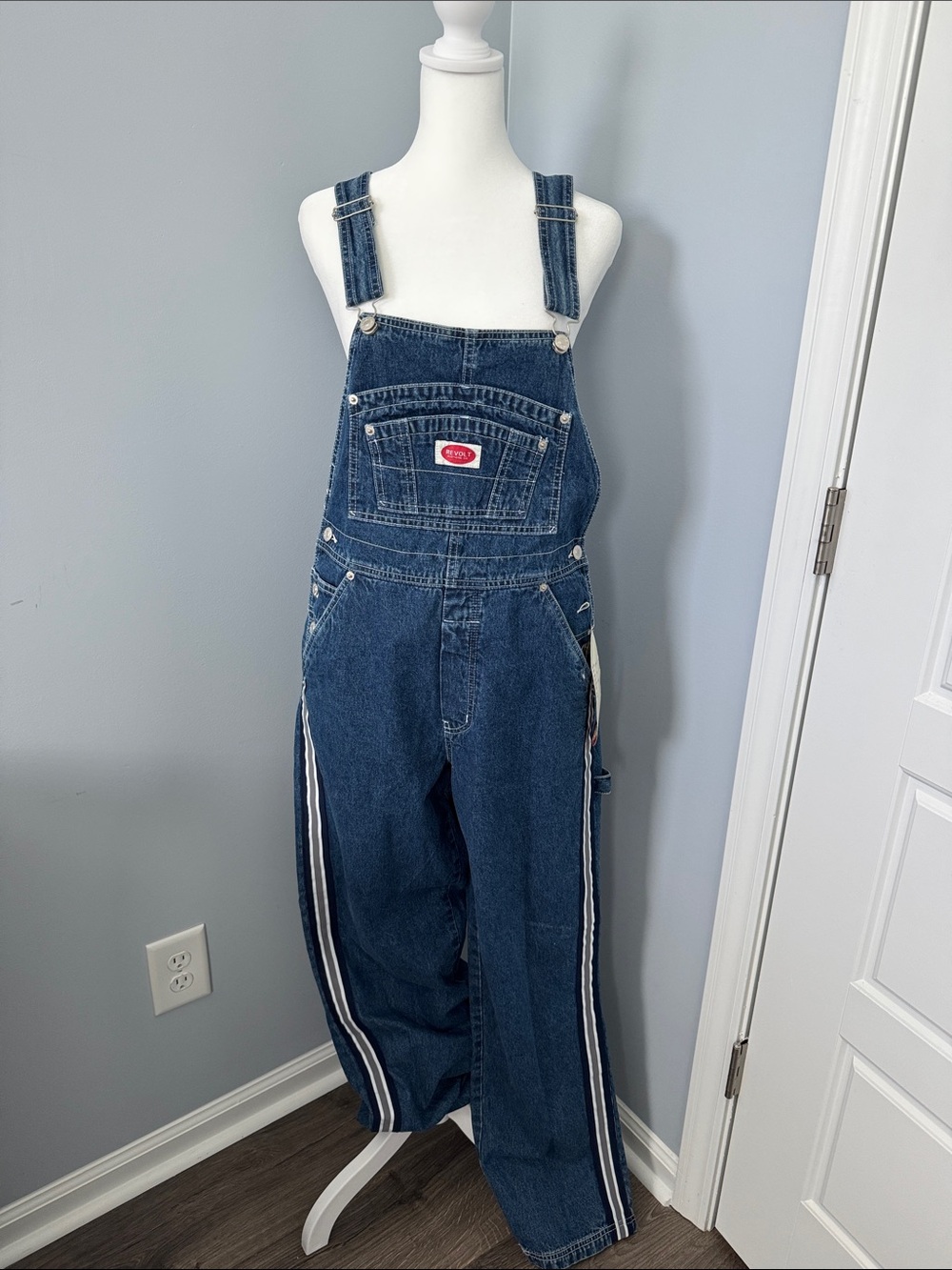 NWT Revolt Wide Leg Tuxedo Stripe Overalls Size Medium